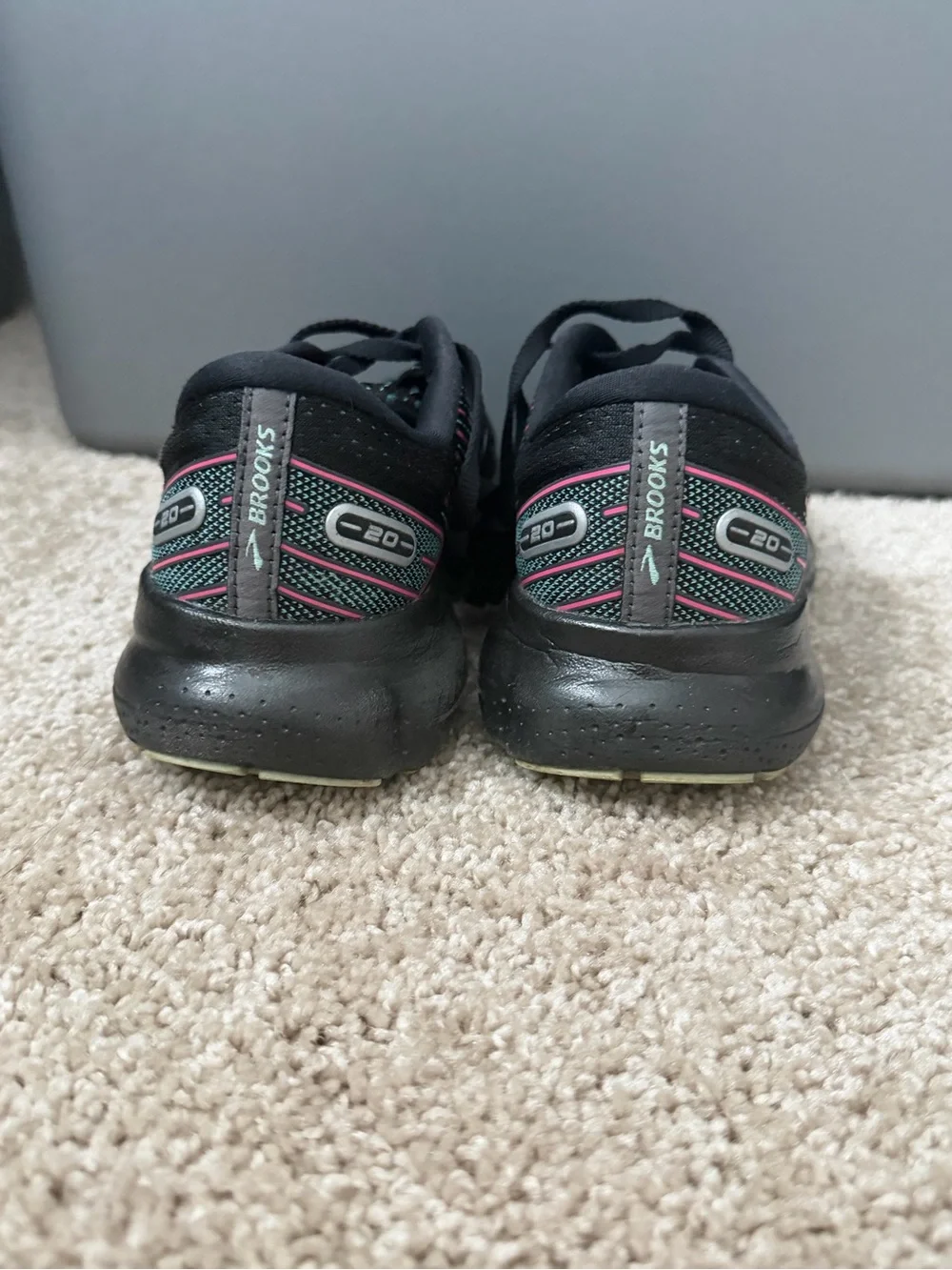 Brooks Glycerin 20 Women’s Running Shoes Black Blue Pink Size 7 Athletic